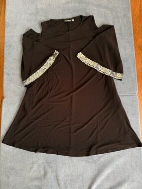 Nina Leonard Black Cold Shoulder Dress Sequin Bell Sleeve Size L Tunic Mini